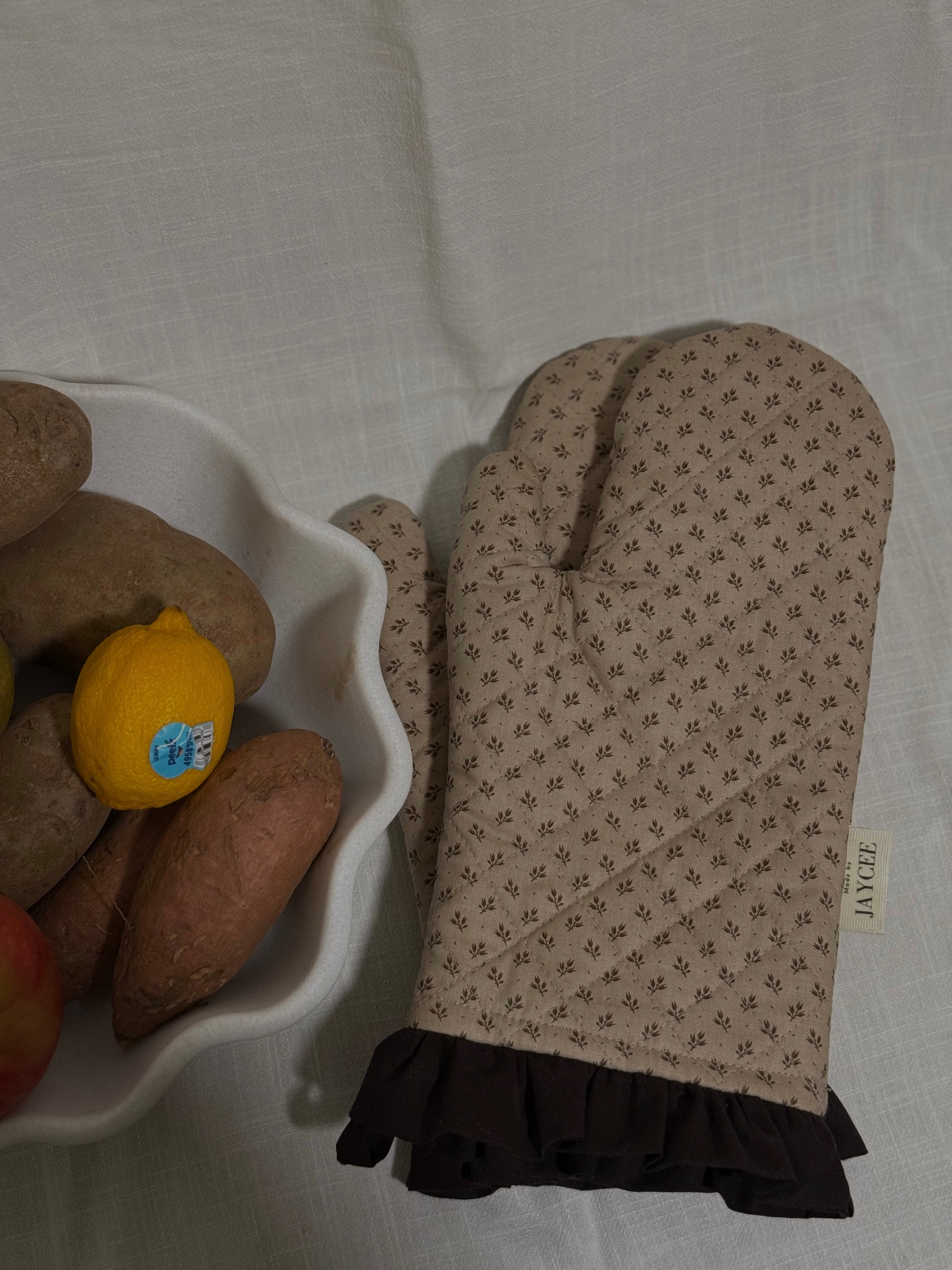 Signature Oven Mitt